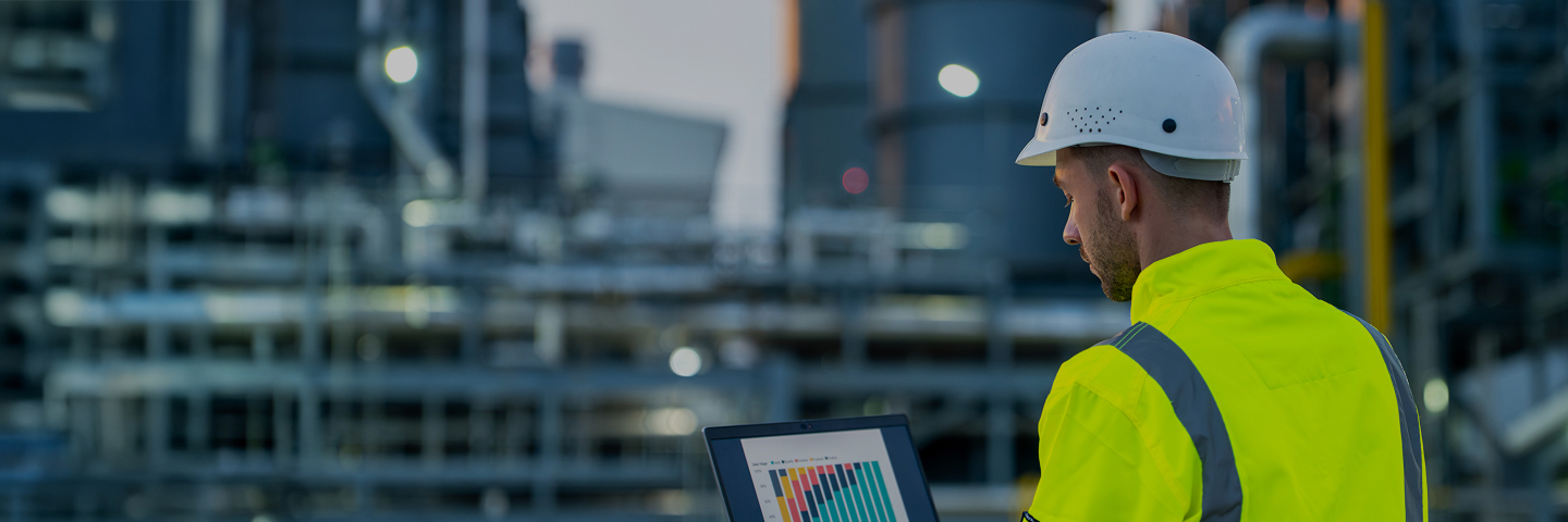 Construction worker on the computer